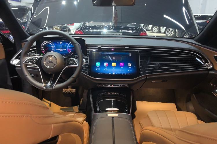 Used Mercedes-Benz E-Class 2025 E 260 L