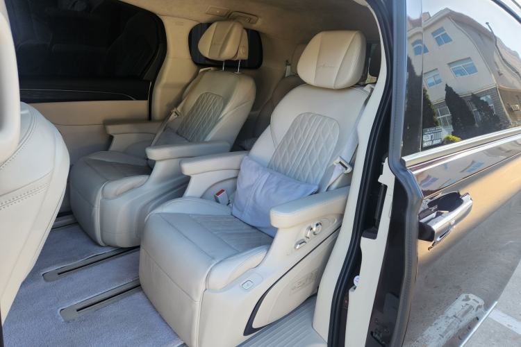 Used Buick GL8 2021 Avenir Aivia Six-Seat Luxury Edition
