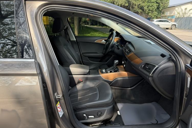 Used Audi A6L 2018 30th Anniversary Edition 30 FSI Style Model
