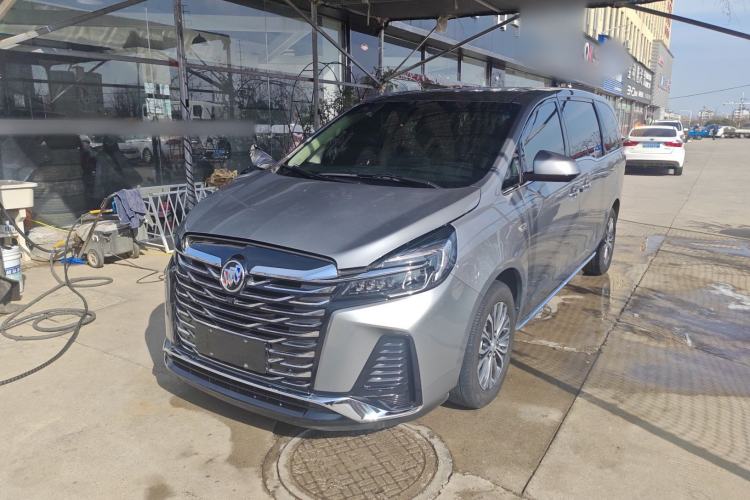 Used Buick GL8 2023 Facelifted Land Cruiser Executive Luxury Version