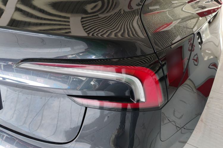 Used Tesla Model 3 2023 Long-Range All-Wheel-Drive Version
