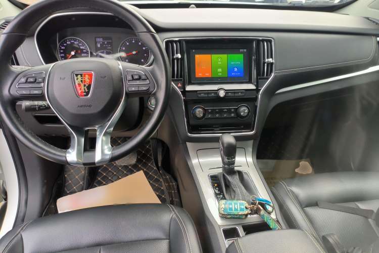 Used Roewe RX5 2018 20T Two-Wheel Drive Automatic Flagship Edition
