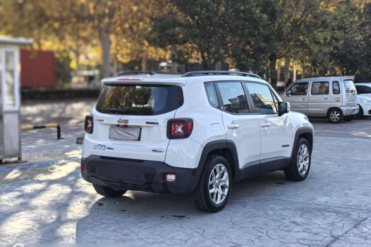 Used  Renegade 2017 180T Automatic Jingneng Edition
