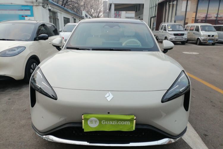 Used Baojun Yunhai 2024 600km Pure Electric Version

