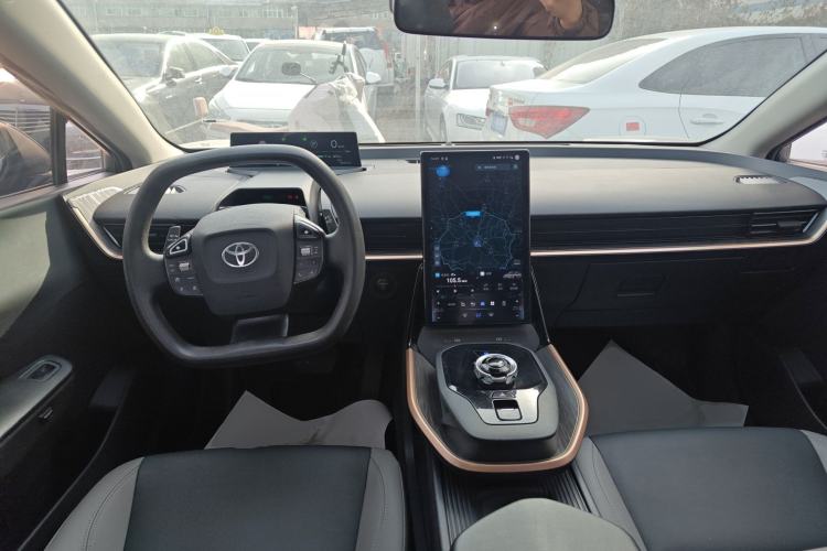 Used Toyota bZ3 2023 517 km Elite PRO
