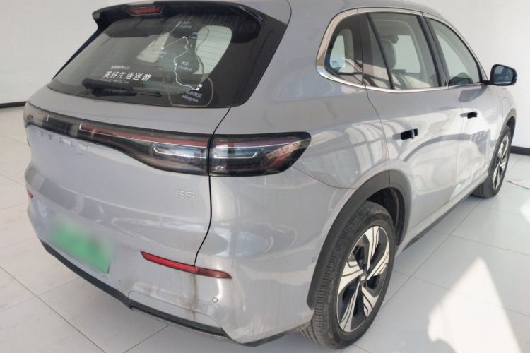 Used  E5 2024 530km Starship Edition