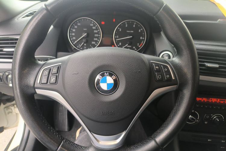 Used BMW X1 2014 sDrive18i Fashion Model