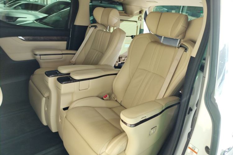 Used Toyota Alphard 2020 Dual-Engine 2.5L Prestige Edition
