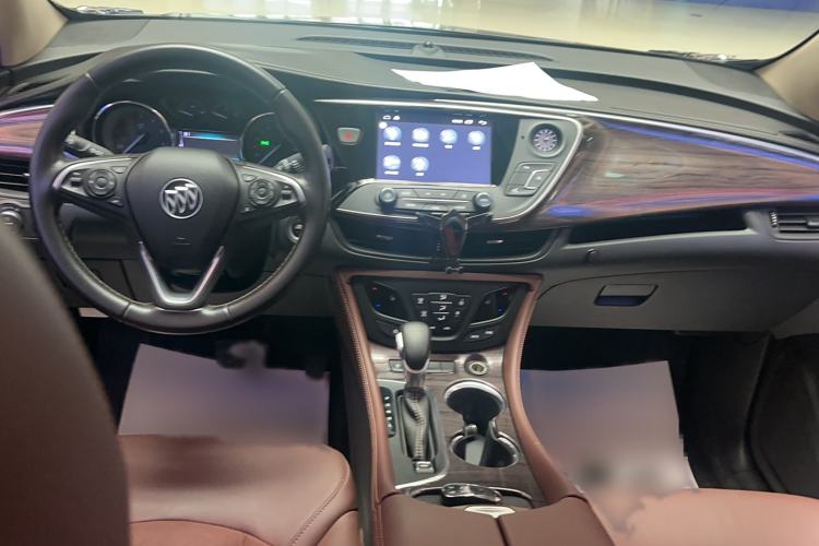 Used Buick Envision 2017 20T Two-Wheel Drive Luxury Model
