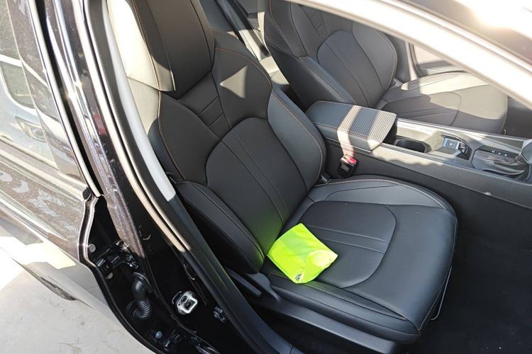 Used Dongfeng Aeolus Yixuan 2024 1.5L Automatic JingSu Edition
