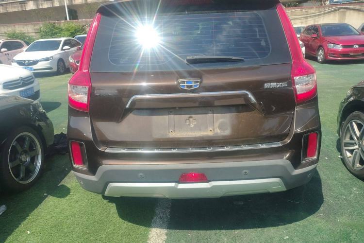 Used Geely Auto Vision X6 2016 1.3T CVT Flagship Model
