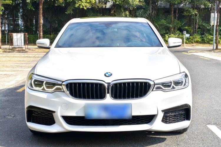 Used BMW 5 Series 2019 Facelifted 530Li Leading Edition M Sport Package
