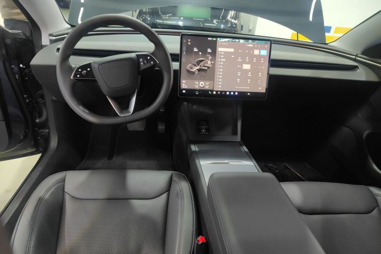 Used Tesla Model 3 2023 Long-Range All-Wheel-Drive Version
