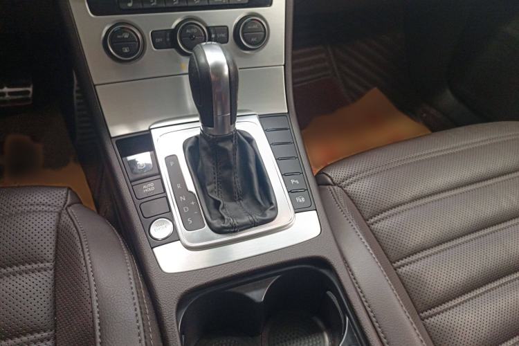 Used Volkswagen FAW-Volkswagen CC 2018 2.0 TSI Luxury Model
