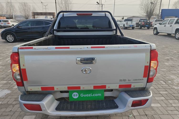 Used Great Wall Wingle 5 2017 2.0T European Version Diesel Two-Wheel Drive Elite Plus Big Double-Cab GW4D20D
