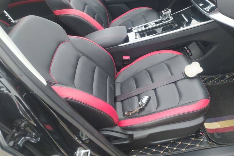 Used SOL X8 2021 300T DCT Leading Smart Connectivity Version 7 Seats
