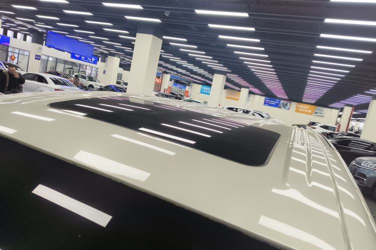 Used Buick GL8 2022 ES Landtrek 653T Luxury Edition