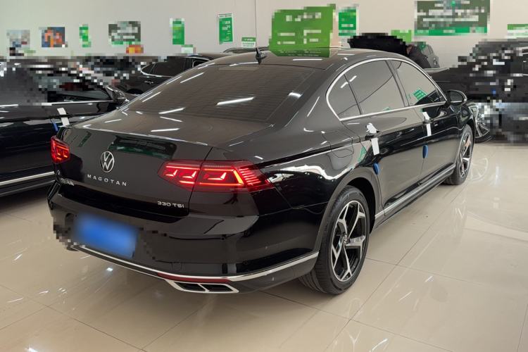 Used Volkswagen Magotan 2025 Revised Version Zhongxiang Edition 330TSI DSG Luxury Trim
