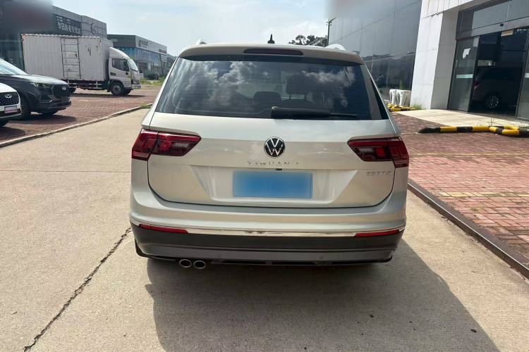 Used Volkswagen Tiguan L 2021 330TSI Automatic Two-Wheel Drive Smart Edition
