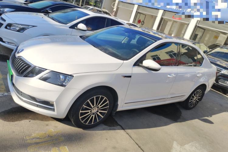 Used Skoda Octavia 2019 TSI230 DSG Luxury Edition
