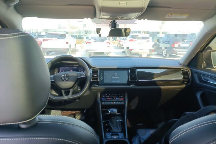 Used Skoda Kodiaq 2021 TSI330 5-Seater Two-Wheel-Drive Luxury Plus Edition
