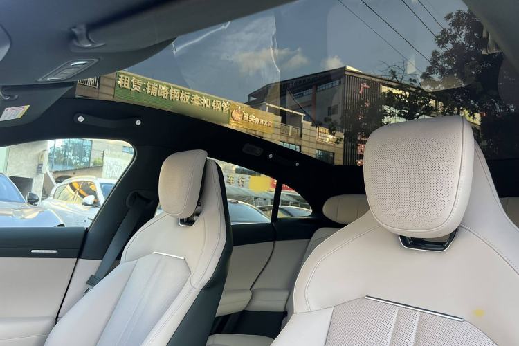 Used  YU7 2025 Ultra-Long Range Rear-Wheel Drive Version
