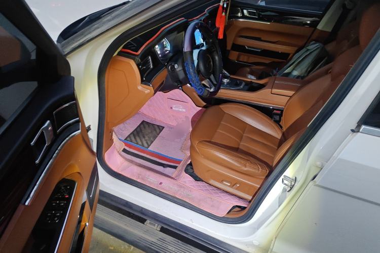 Used Zotye T700 2017 1.8T Dual-Clutch Prestige Model