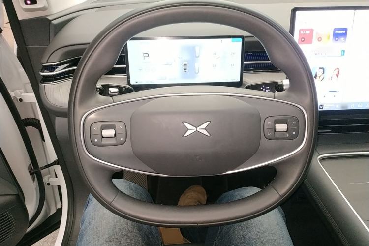 Used XPeng G6 2025 625 Long-Range Max Flagship Edition