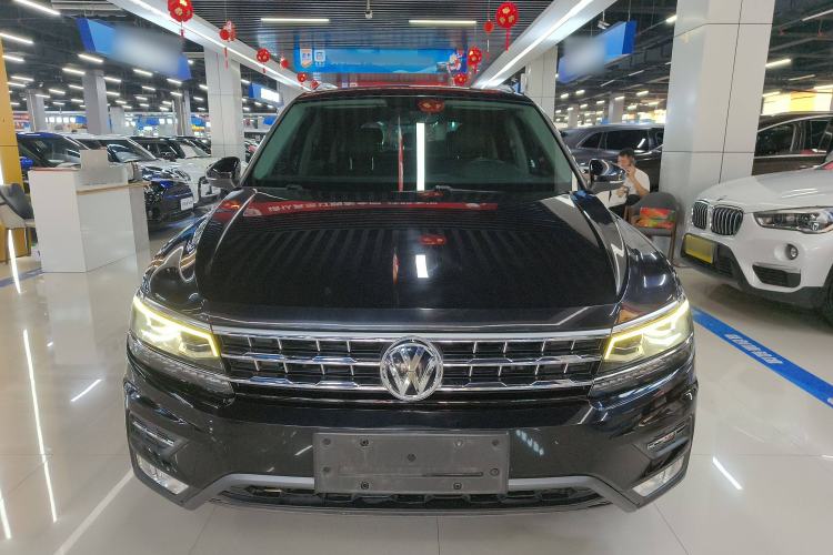 Used Volkswagen Tiguan L 2018 380TSI Automatic All-Wheel Drive Luxury Edition
