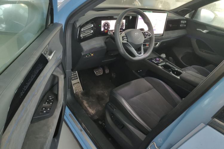 Used Volkswagen Tiguan L 2024 PRO 380TSI Four-Wheel Drive R-Line Prestige Edition