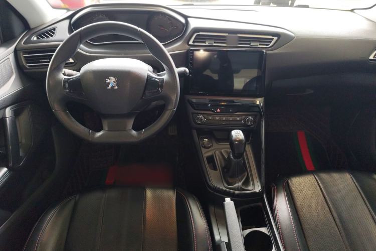 Used Peugeot 308 2016 1.6L Manual Fashion Edition
