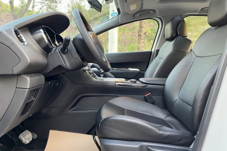 Used Peugeot 3008 2015 1.6THP Automatic Classic Edition