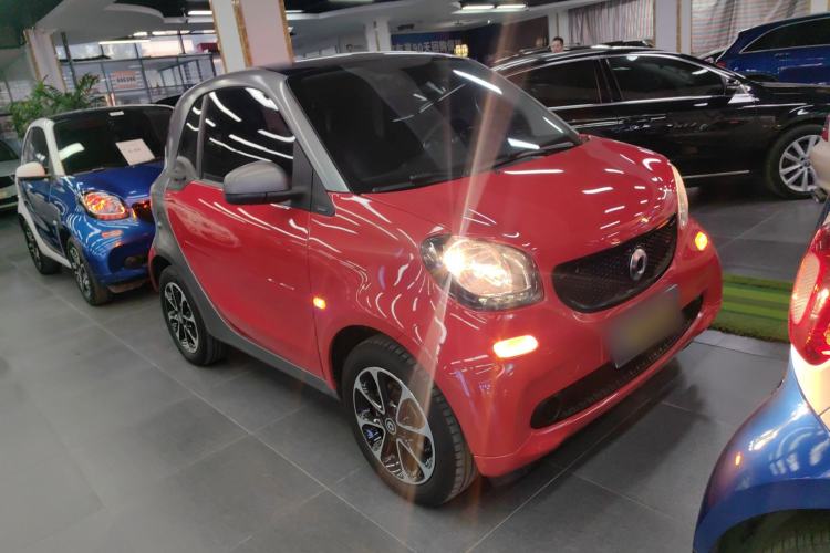 Used  fortwo 2015 1.0L 52 kW Hardtop Passion Edition
