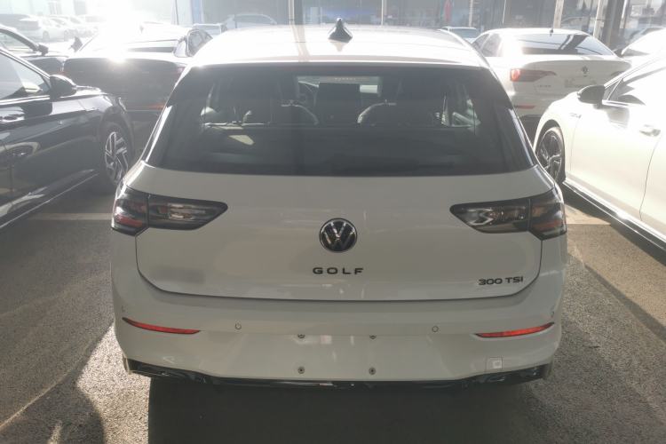 Used Volkswagen Golf 2025 300TSI R-Line