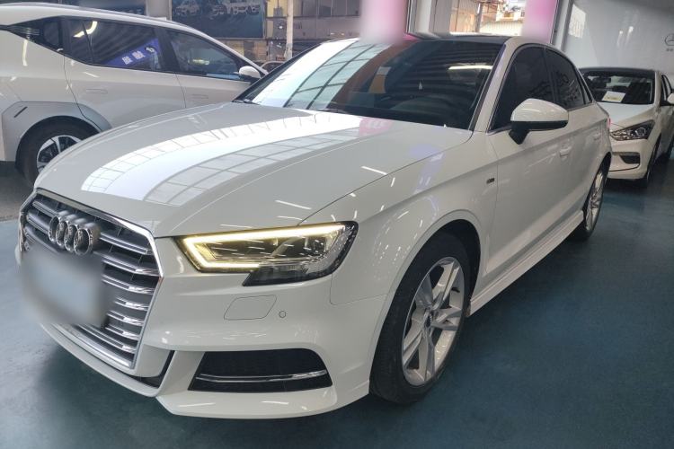 Used Audi A3 2020 Limousine 35 TFSI Fashion Edition China VI Emission Standard