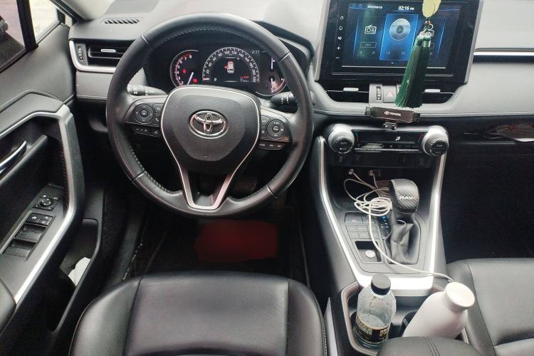 Used Toyota RAV4 2020 2.0L CVT 4x4 Style PLUS Edition
