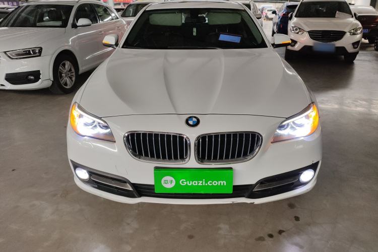 Used BMW 5 Series 2014 525Li Leading Model
