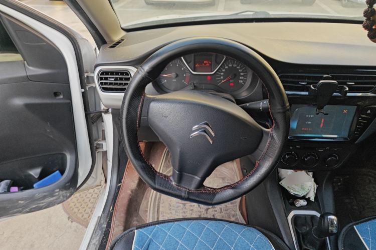 Used Citroen Elysee 2015 ZhiShang Edition 1.6L Manual Comfort Model