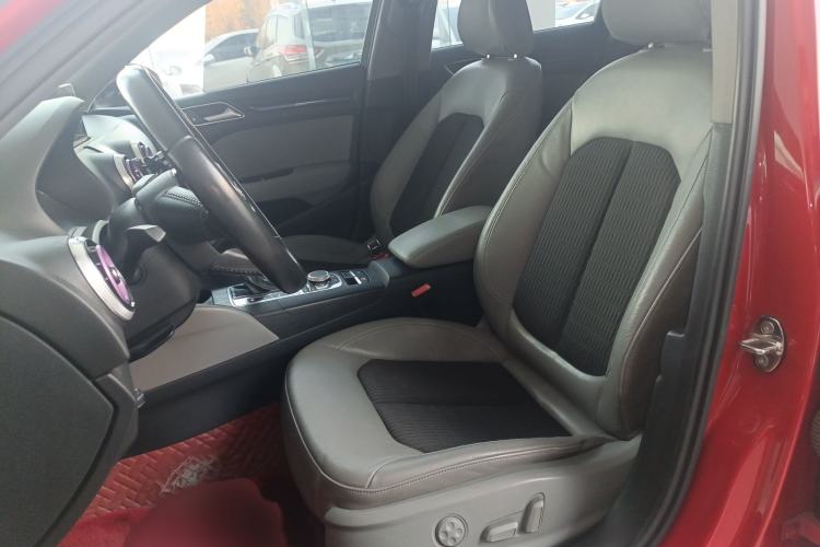 Used Audi A3 2017 Sportback 35 TFSI Fashion Model
