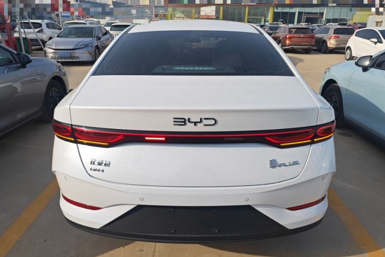 Used BYD Qin PLUS 2025 DM-i Smart Drive 55KM Leading Model
