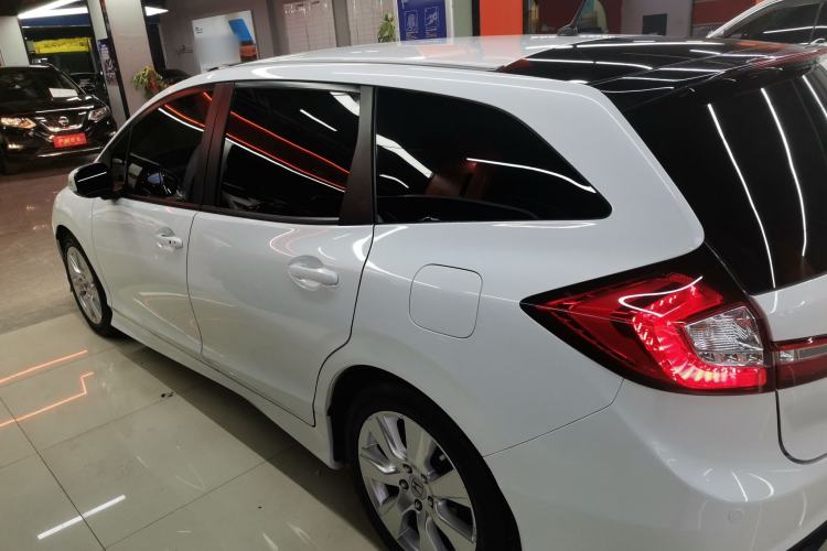 Used Honda Jade 2016 1.8L Automatic Comfort Elite Version 5 Seats
