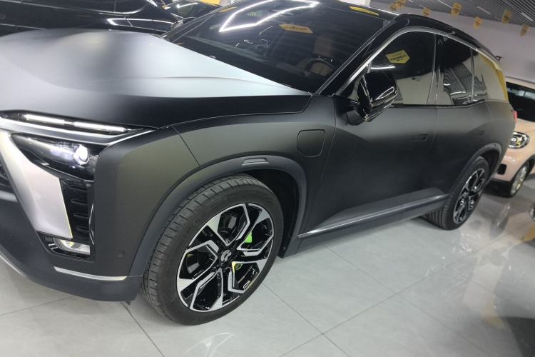 Used Nio ES8 2020 415 km Signature Edition 6-Seater Version
