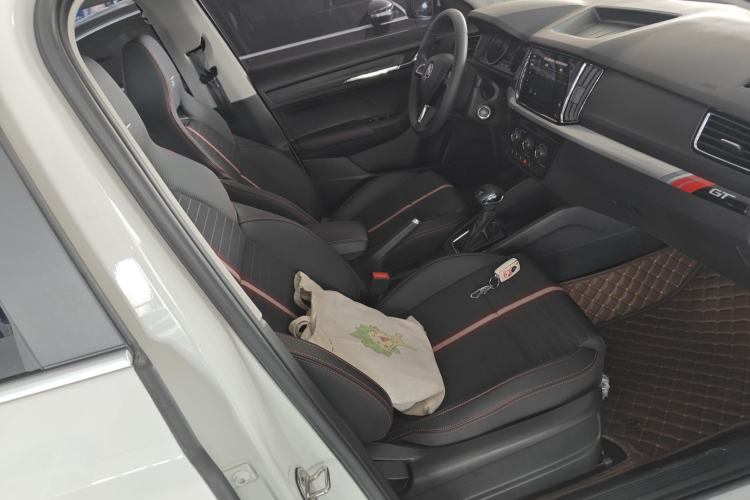 Used Skoda Kamiq 2020 Facelifted GT 1.5L Automatic Flagship Version China VI Standard
