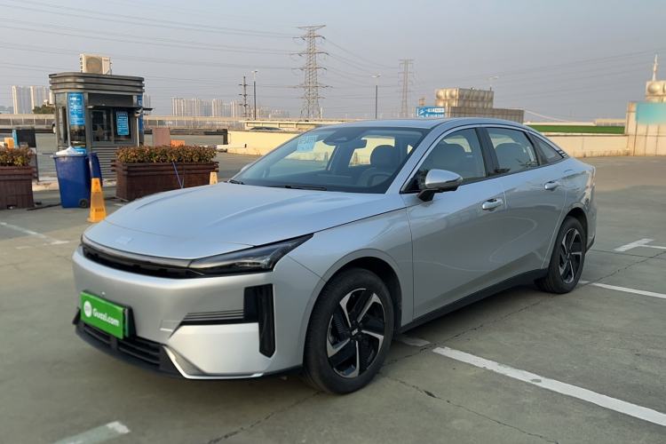 Used Geely Galaxy L6 2025 EM-i 140km Starship Edition