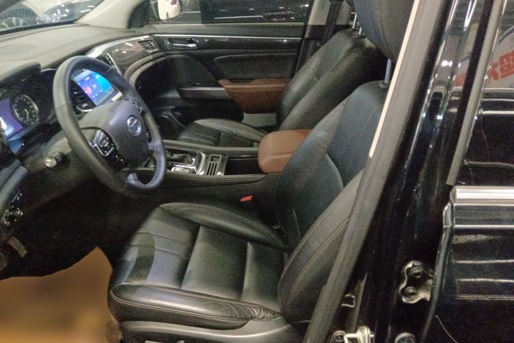 Used GAC Trumpchi GS7 2017 280T Two-Wheel Drive Luxury Model
