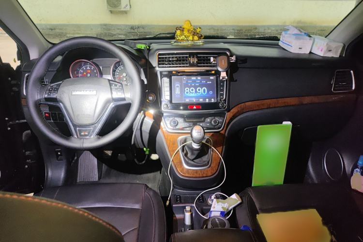 Used Haval H6 2015 Revised Version Sport Edition 1.5T Manual Transmission Two-Wheel Drive Elite Grade