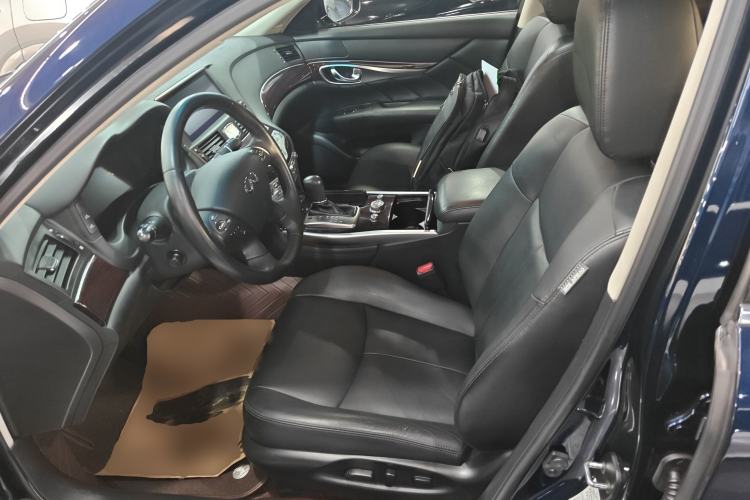 Used Infiniti Q70 2019 Q70L 2.0T Enjoyment Edition