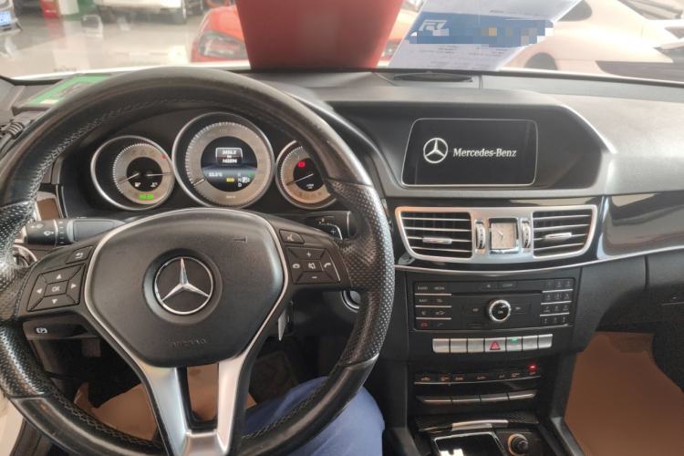 Used Mercedes-Benz E-Class 2015 Facelift E 200 L Sport Edition
