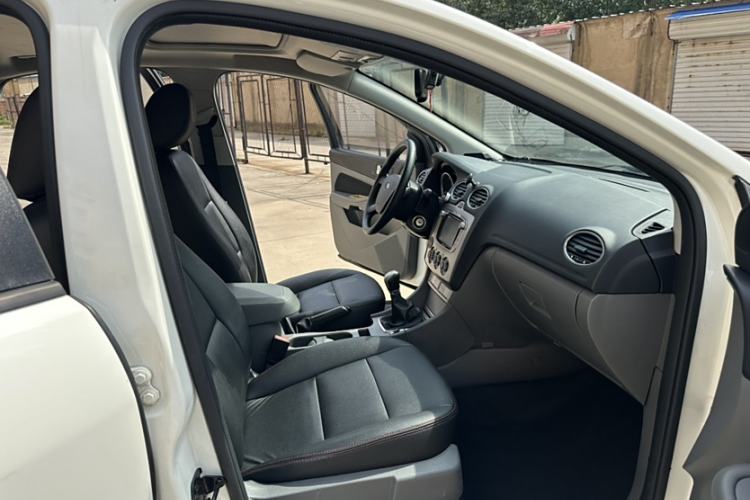 Used Ford Focus 2013 Hatchback Classic 1.8L Manual Millionth Anniversary Edition
