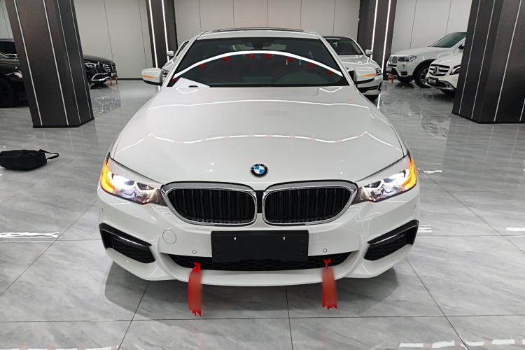 Used BMW 5 Series 2018 Facelifted 530Li xDrive M Sport Package
